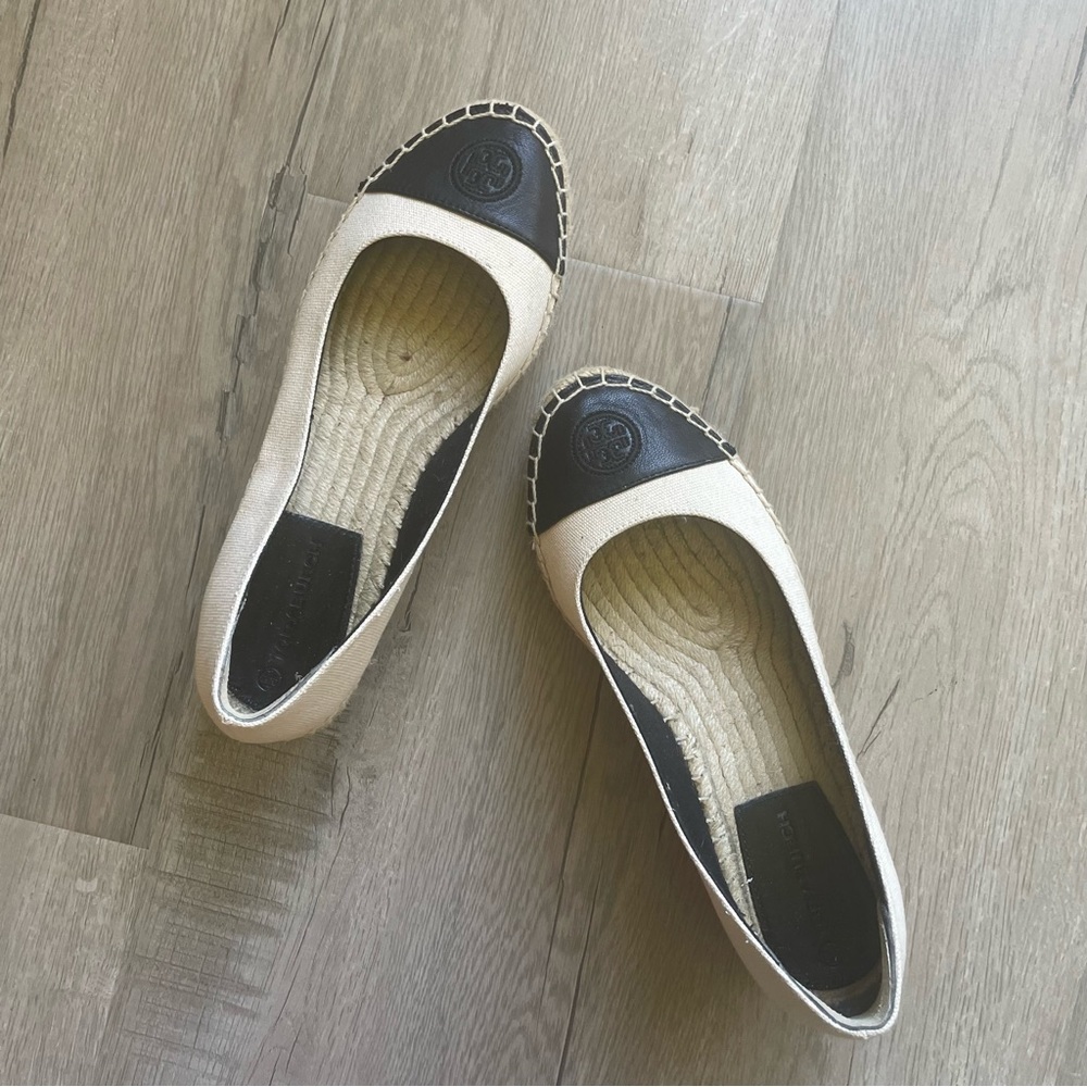 Tory Burch | Color-Blocked 50 mm Espadrille Cream/Perfect Black